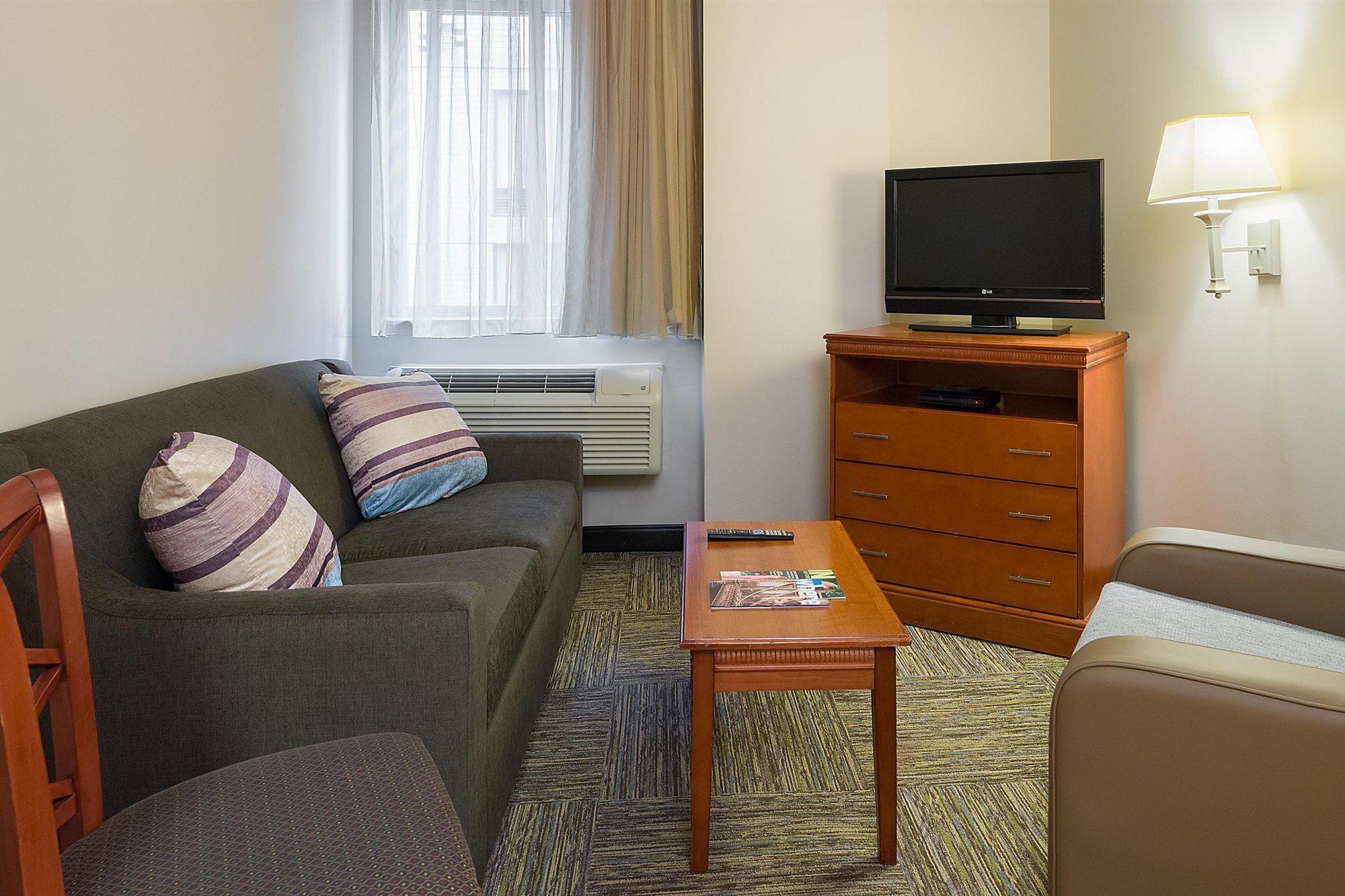 Candlewood Suites Nyc -Times Square By Ihg New York Eksteriør billede