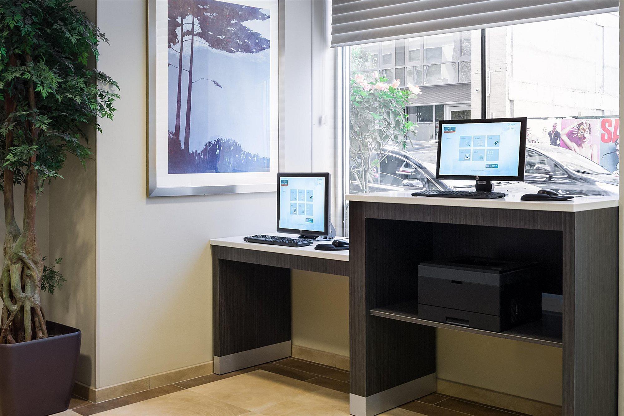 Candlewood Suites Nyc -Times Square By Ihg New York Eksteriør billede