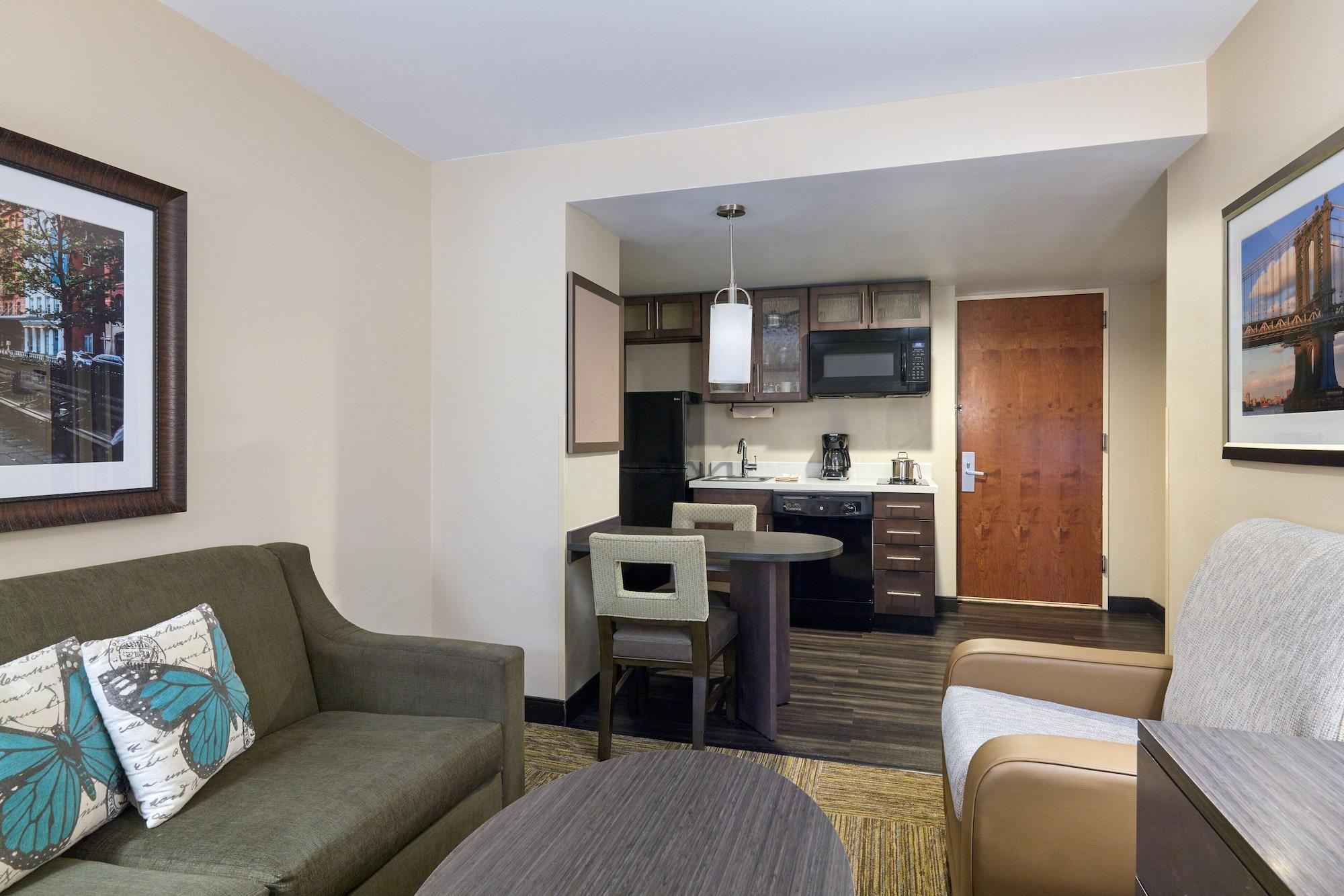Candlewood Suites Nyc -Times Square By Ihg New York Eksteriør billede